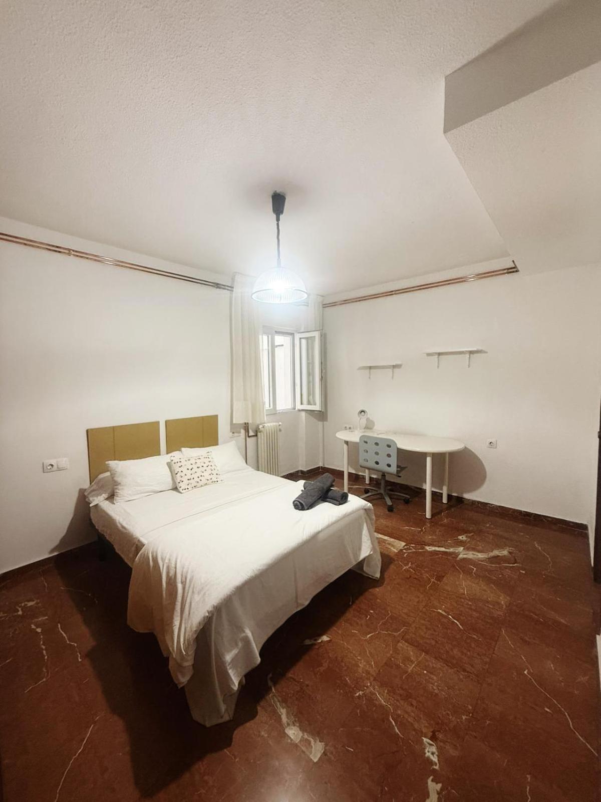 Habitaciones En El Centro De La Ciudad — Fotos 2